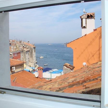 Apartment Atelier Scalinata Rovigno Esterno foto
