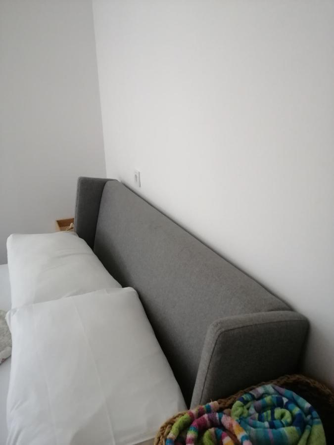 Apartment Atelier Scalinata Rovigno Esterno foto